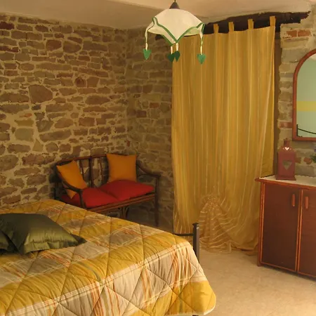 Cascina Serra Cossano Belbo