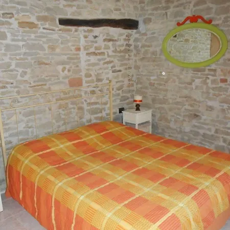 Cascina Serra Cossano Belbo