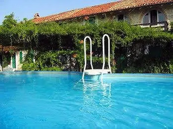 Cascina Serra * Cossano Belbo