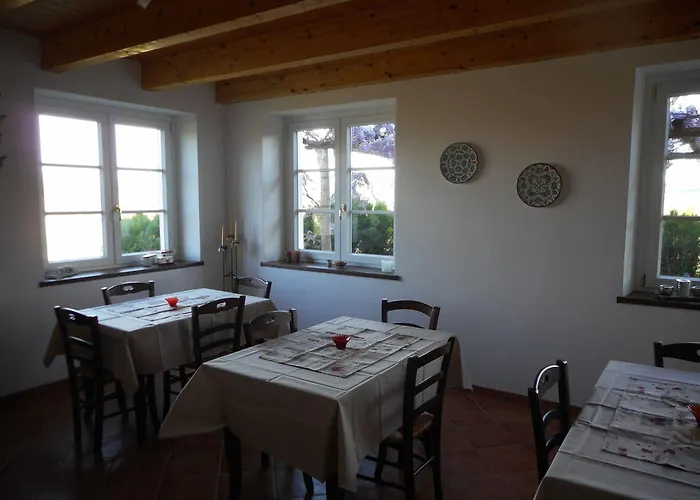 Cascina Serra ファームステイ *